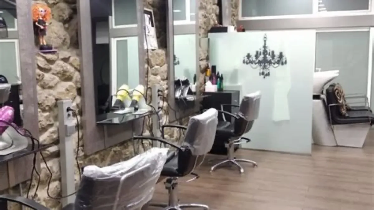 Ana Lorenzo Peluquería Unisex