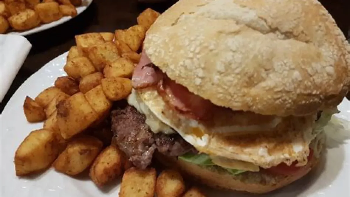 Navajeda Sport Tavern