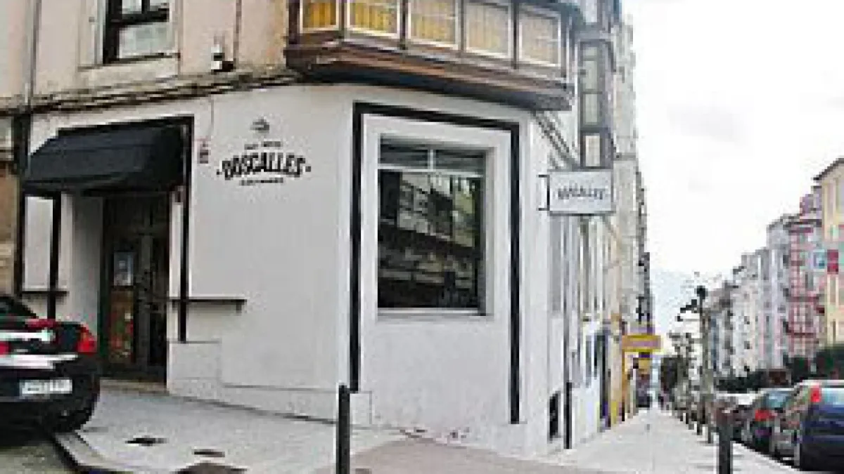 Dos Calles Café Bar