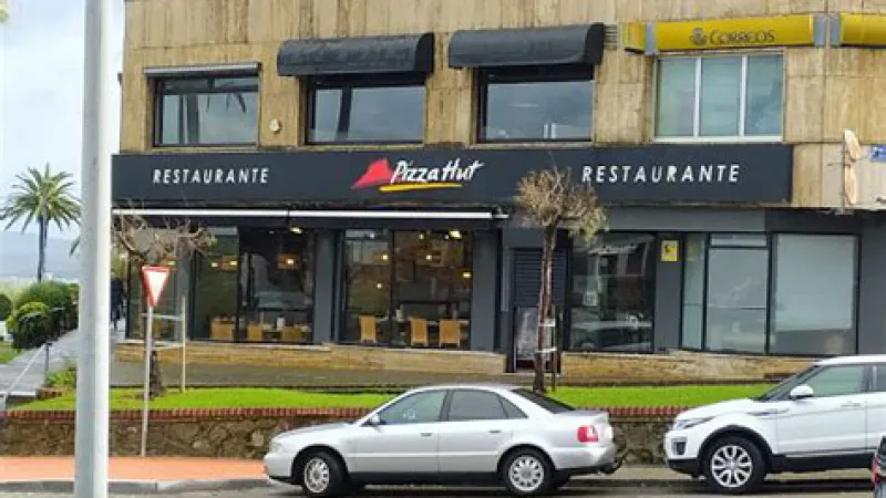 Cervecerías La Sureña y 100 Montaditos