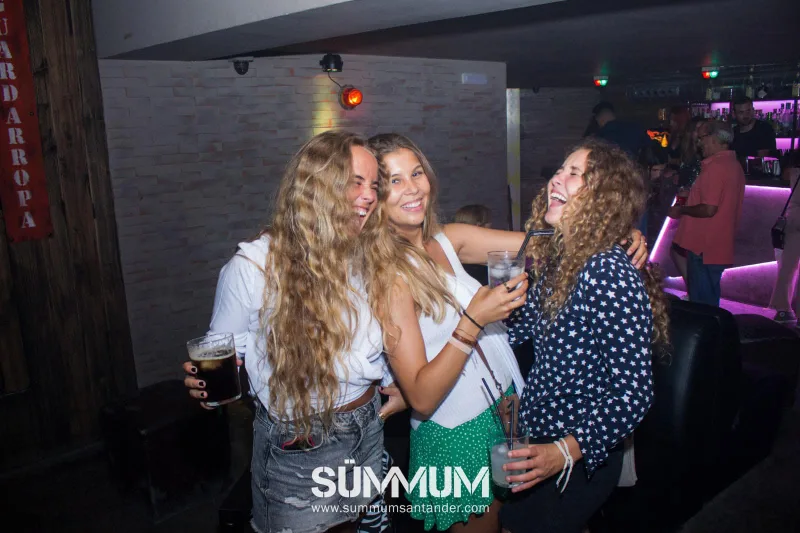 Foto de Sala Sümmum