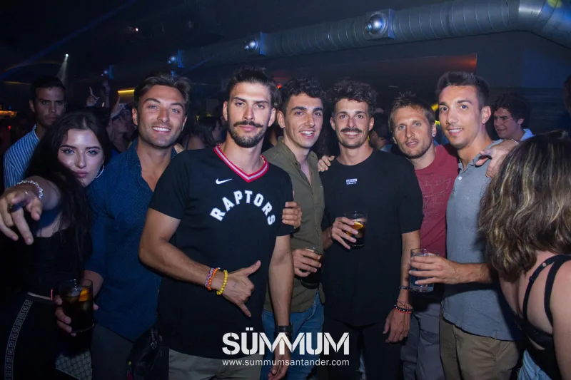 Foto de Sala Sümmum