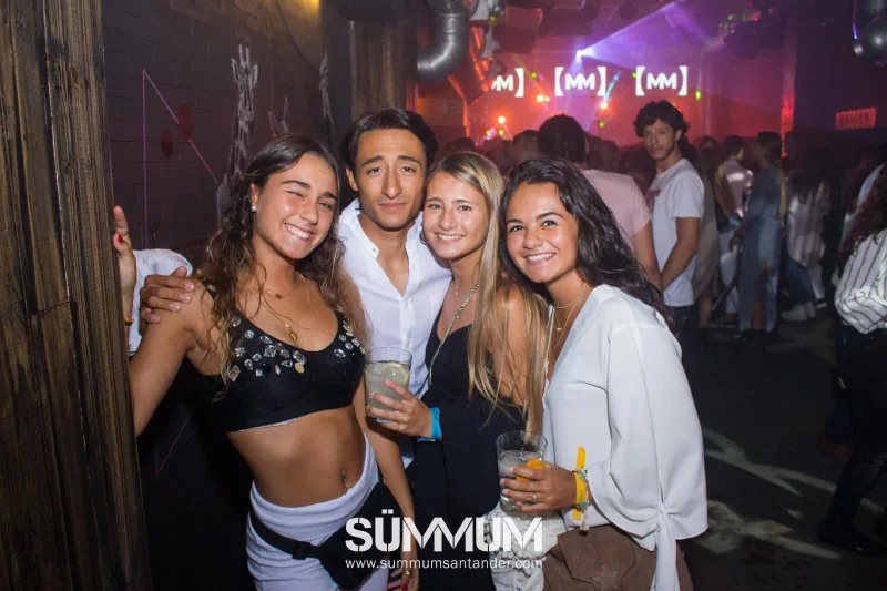 Foto de Sala Sümmum